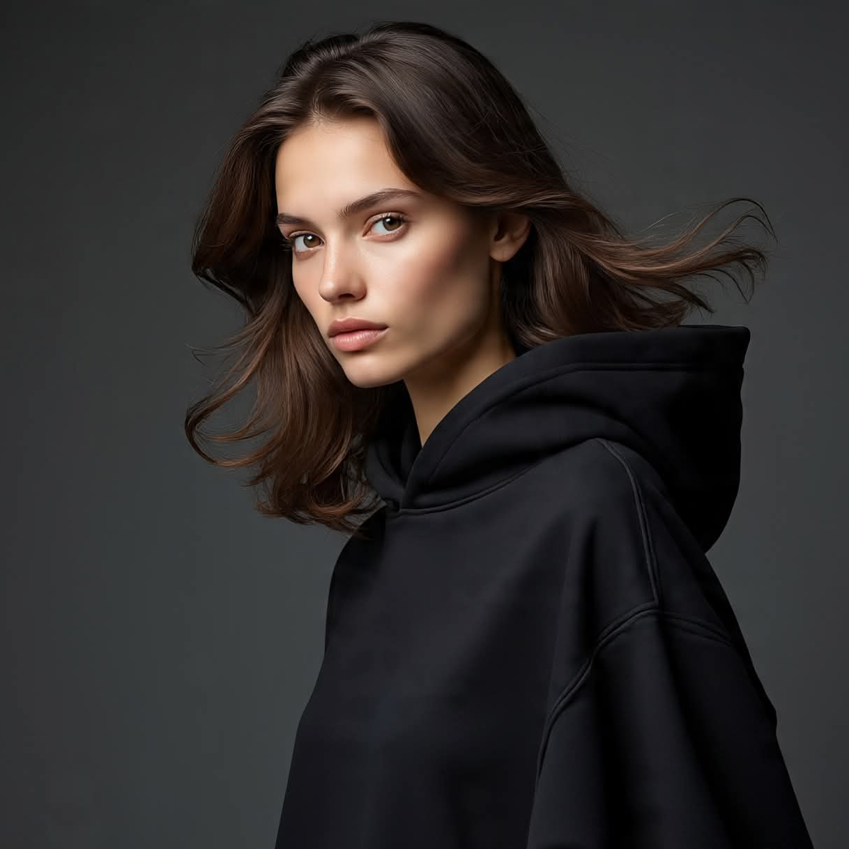 D’VOTION Atelier Hoodie